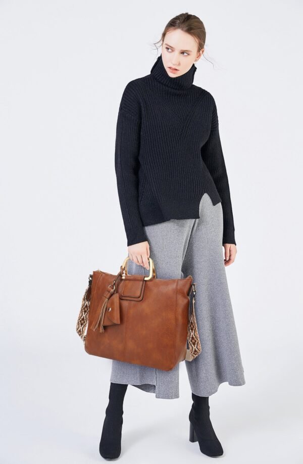 RING HANDLE SATCHEL WITH GUITAR STRAP - Image 6
