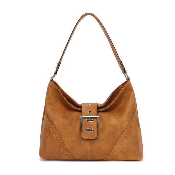 SLOUCHY HOBO WITH BUCKLE TAB OVER - Image 4