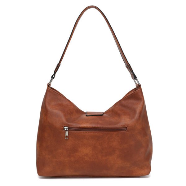 SLOUCHY HOBO WITH BUCKLE TAB OVER - Image 9
