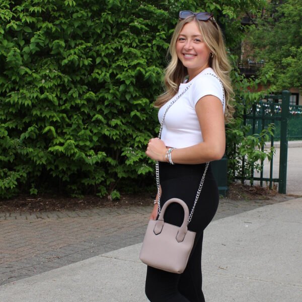 NEW! Lindsey Satchel - Image 3